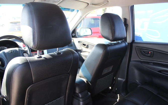 Hyundai Tucson cena 23900 przebieg: 207000, rok produkcji 2007 z Skwierzyna małe 379
